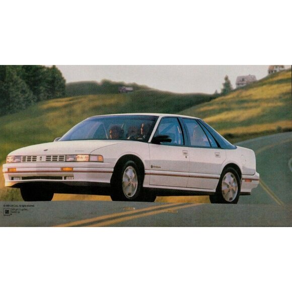 1989 Oldsmobile 1990 Cutlass Supreme 4-Door Vintage Print Ad (L11) - Picture 2 of 3